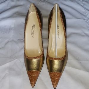 Dolce & Gabbana Gold and Crocodile leather heels